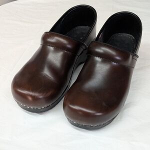 Sanita Women's Dark Brown Leather Clogs US 9 EU 40